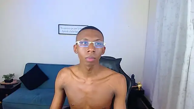 Miilo18's cam snapshot