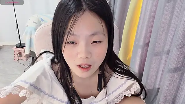 Lena-yyds live sex cam