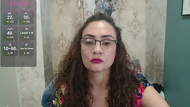 Amelie_Bakerr_'s cam snapshot