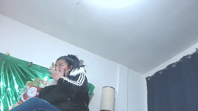 Helennahot live sex cam