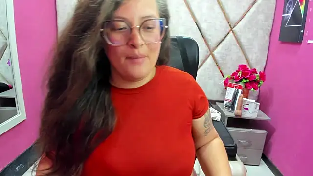 SaraThomso's cam snapshot