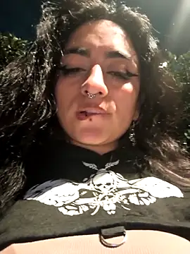 Lila_Desiree live sex cam