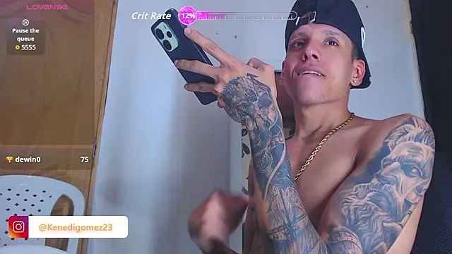 GaboReyes's cam snapshot