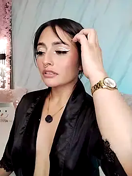 Nanda_Vixen live sex cam