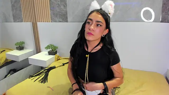 PamelaRed_'s cam snapshot