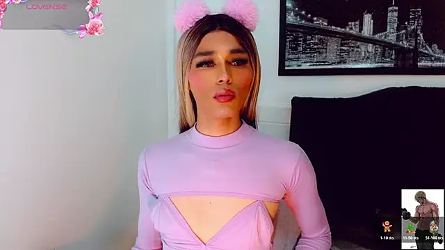 Sexy_Nico_XXX live sex cam