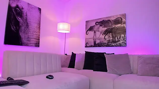 alaia7h's cam snapshot