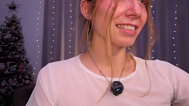 _LittleSammy's cam snapshot