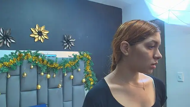 kissme_luna's cam snapshot