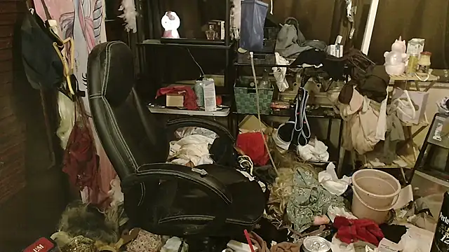 Ombeline1 live sex cam