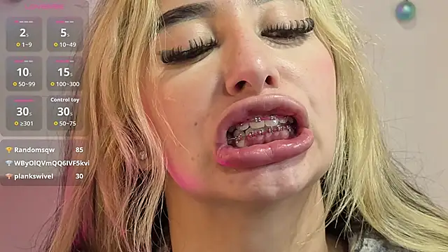 Malory_tay1's cam snapshot