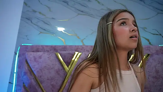 Lia_collinsx's cam snapshot