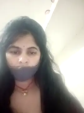 JULEE-740's cam snapshot