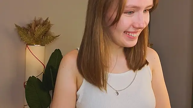 ShannaRois's cam snapshot