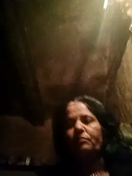 Guddinai4125's cam snapshot