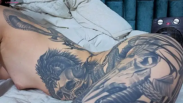 Emma_Foxi live sex cam