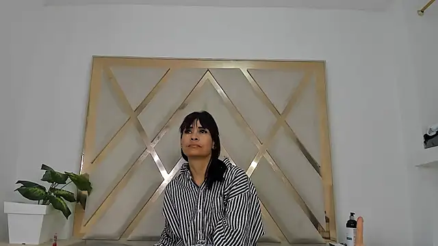 Selenaasm live sex cam