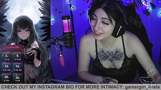 Gamergirl-Linela live sex cam
