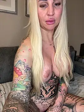 CoraDiamond's cam snapshot