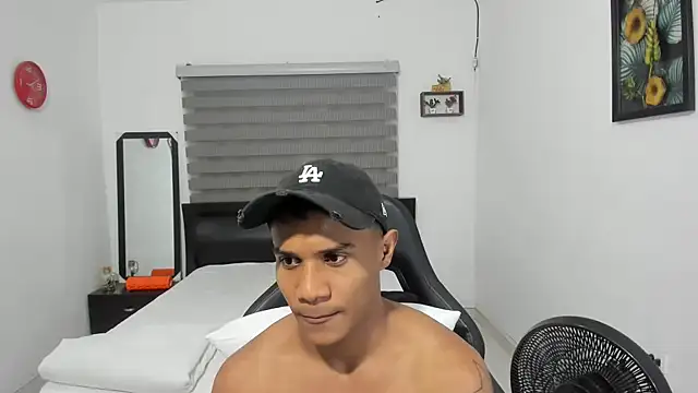 corzoethan live sex cam