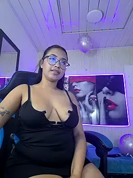 susan_mooree's cam snapshot