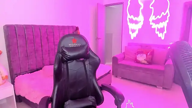 xiomara__cortes live sex cam