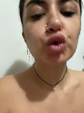 Lina_Xstasy's cam snapshot