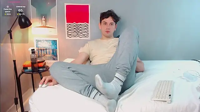 Elio555 live sex cam