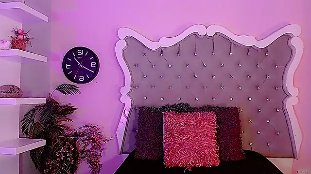 LeyXandrabraz live sex cam