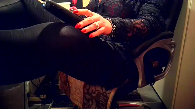 LadyMaxime511's cam snapshot