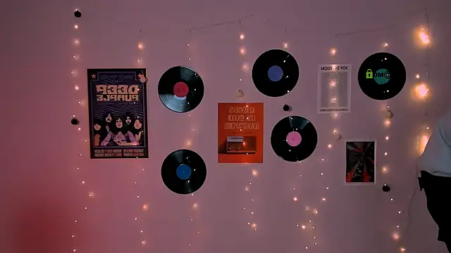 mira_cool_ live sex cam