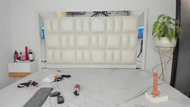 Alhana_pulido live sex cam