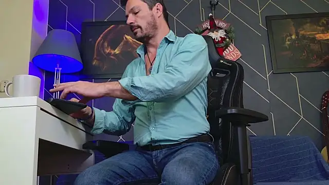 ChrisKox live sex cam