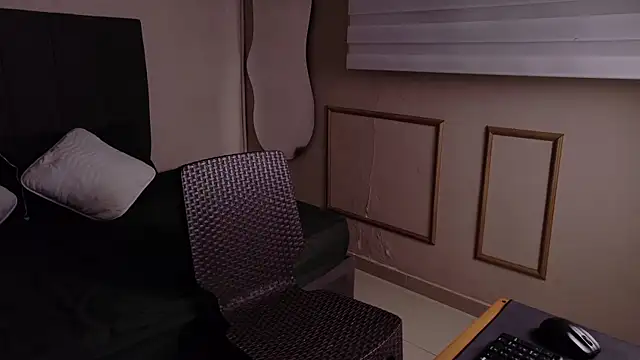 Thony_Big live sex cam