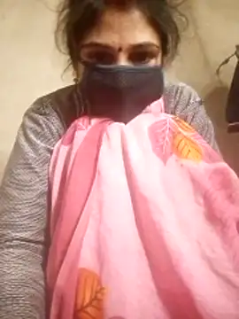 Laxmi9090 live sex cam