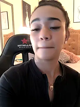 evafoxs live sex cam