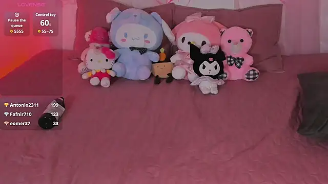 melody_suarez's cam snapshot