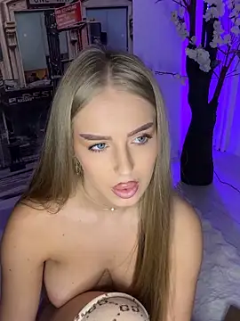 AubrieleRouj1 live sex cam