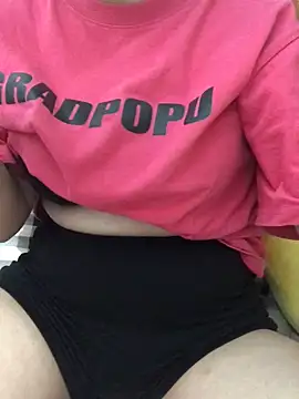 Ginyy112's cam snapshot