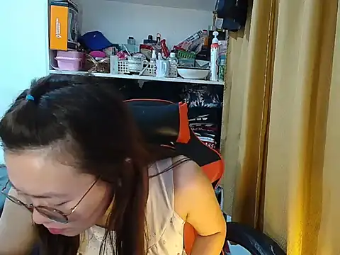 crizzybel's cam snapshot