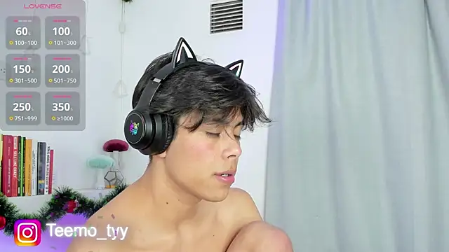 teemotwink live sex cam