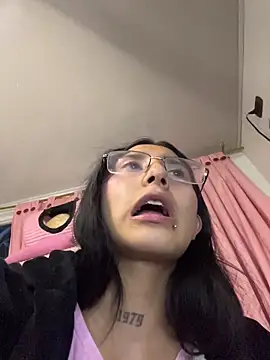 Violeet-Smith live sex cam