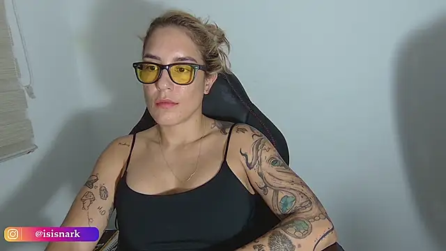 ValkyriaRose's cam snapshot