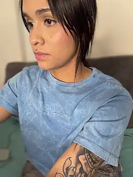 Isabella-Teen's cam snapshot