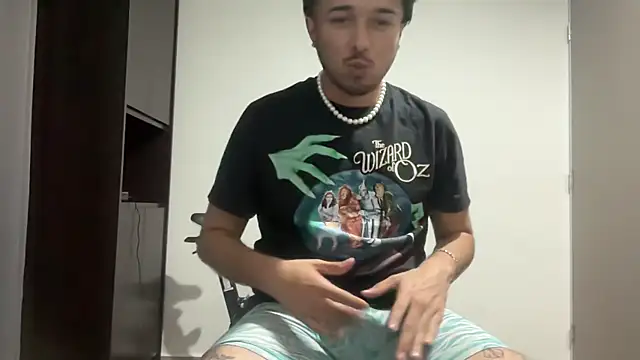 Gorillabutt1414 live sex cam