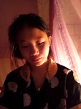 Lomay69's cam snapshot