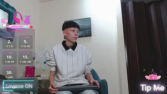 LiamBrown09's cam snapshot