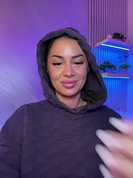 KirstieVegas's cam snapshot