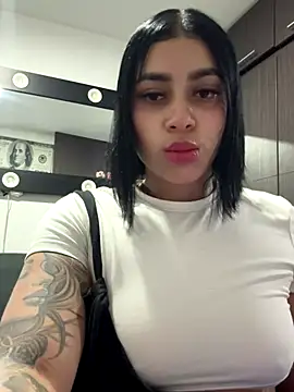 AlannaEvons's cam snapshot