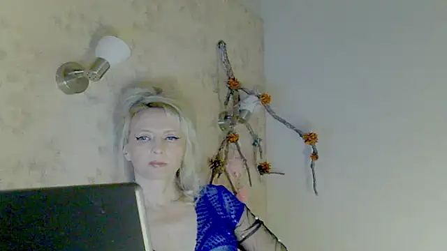 EroGoddes's cam snapshot